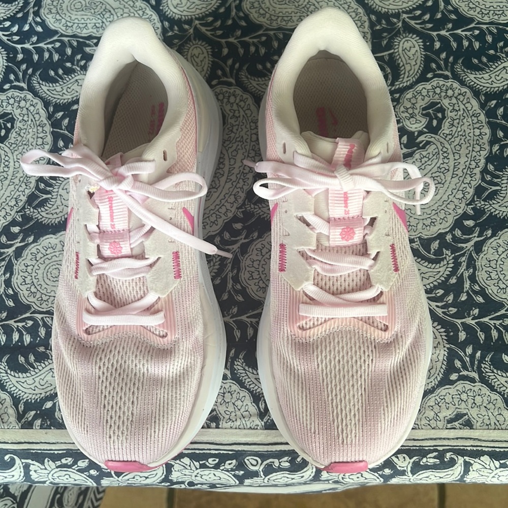 Nike women’s shoes
